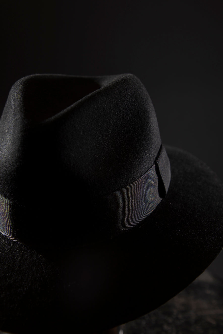 Wool Felt Fedora - Deluxe, high quality hats for men and women. Our collection of hats including wool felt top hats, fedoras, bowlers, caps, fedoras, trilbys, cloches and more are a wonderful addition to a 1920s Gangster or Gatsby costume, or the perfect fashion accessory. Shop online, or visit our Mornington hat store to see all that we have to offer.