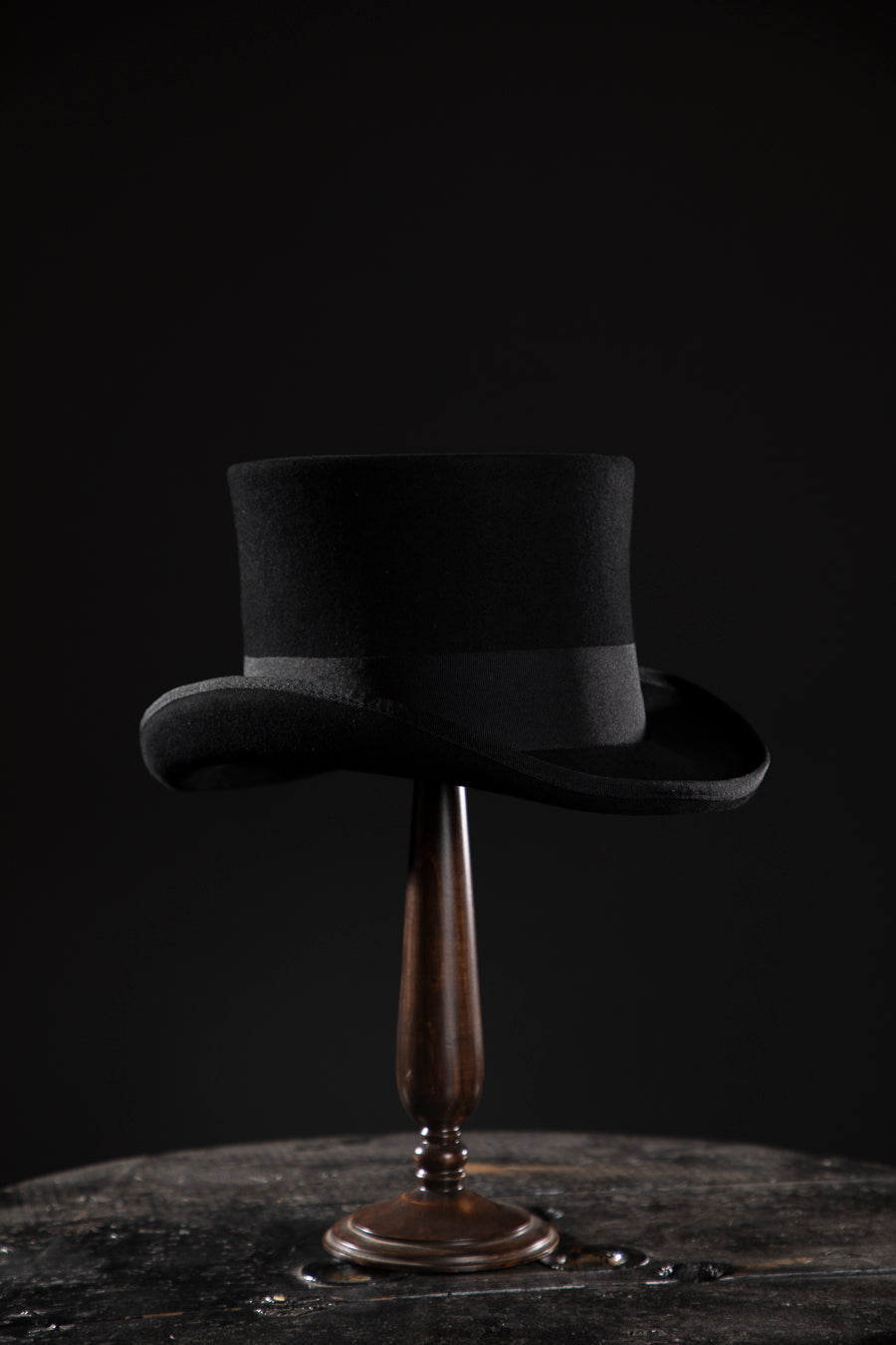 Wool Felt Top Hat - Deluxe, high quality hats for men and women. Our collection of hats including wool felt top hats, fedoras, bowlers, caps, fedoras, trilbys, cloches and more are a wonderful addition to a 1920s Gangster or Gatsby costume, or the perfect fashion accessory. Shop online, or visit our Mornington hat store to see all that we have to offer. 