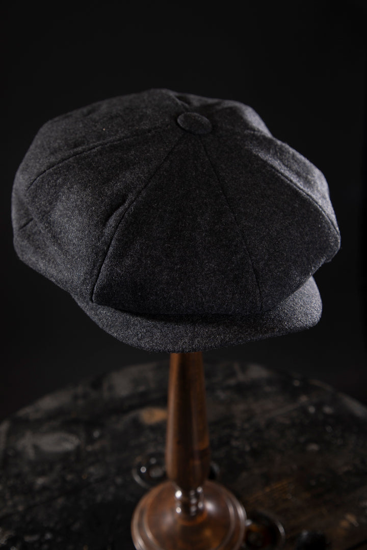 Peaky Blinders Tommy Shelby Hat Failsworth Alfie Cap - Deluxe, high quality hats for men and women. Our collection of hats including wool felt top hats, fedoras, bowlers, caps, fedoras, trilbys, cloches and more are a wonderful addition to a 1920s Gangster or Gatsby costume, or the perfect fashion accessory. Shop online, or visit our Mornington hat store to see all that we have to offer.