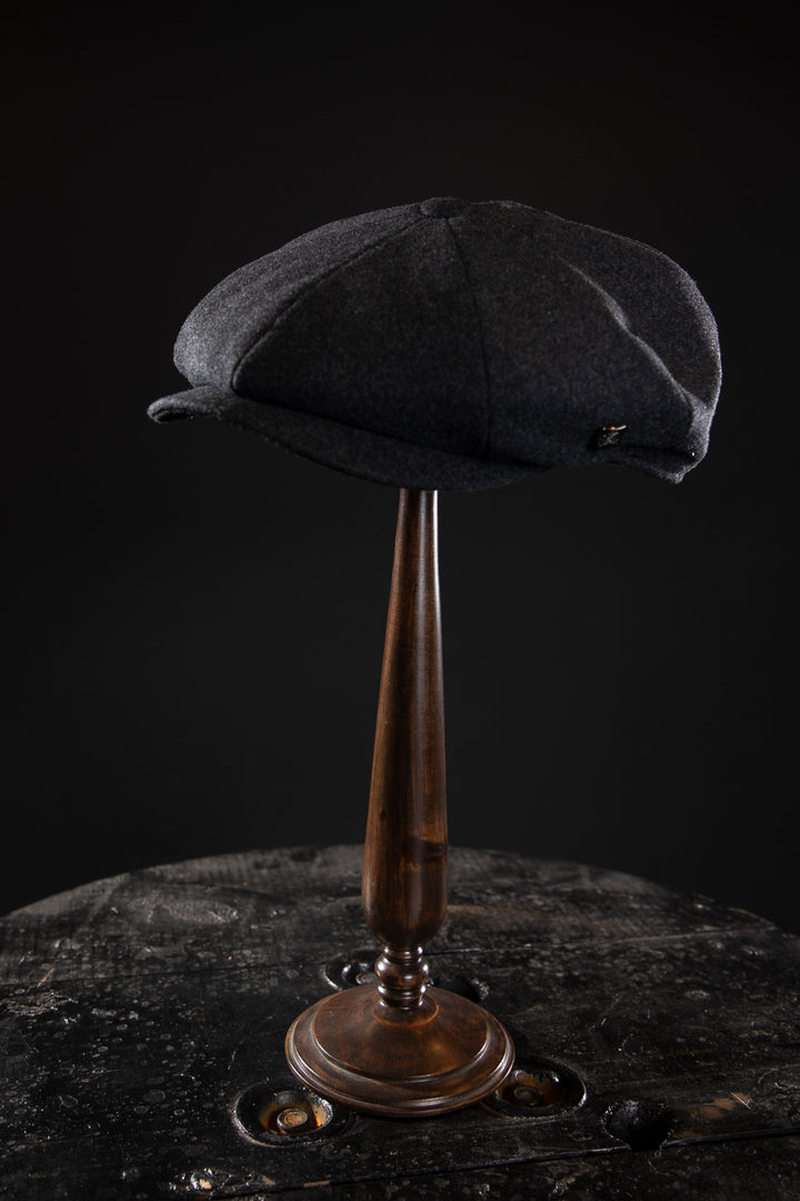 Peaky Blinders Tommy Shelby Hat Failsworth Alfie Cap - Deluxe, high quality hats for men and women. Our collection of hats including wool felt top hats, fedoras, bowlers, caps, fedoras, trilbys, cloches and more are a wonderful addition to a 1920s Gangster or Gatsby costume, or the perfect fashion accessory. Shop online, or visit our Mornington hat store to see all that we have to offer.