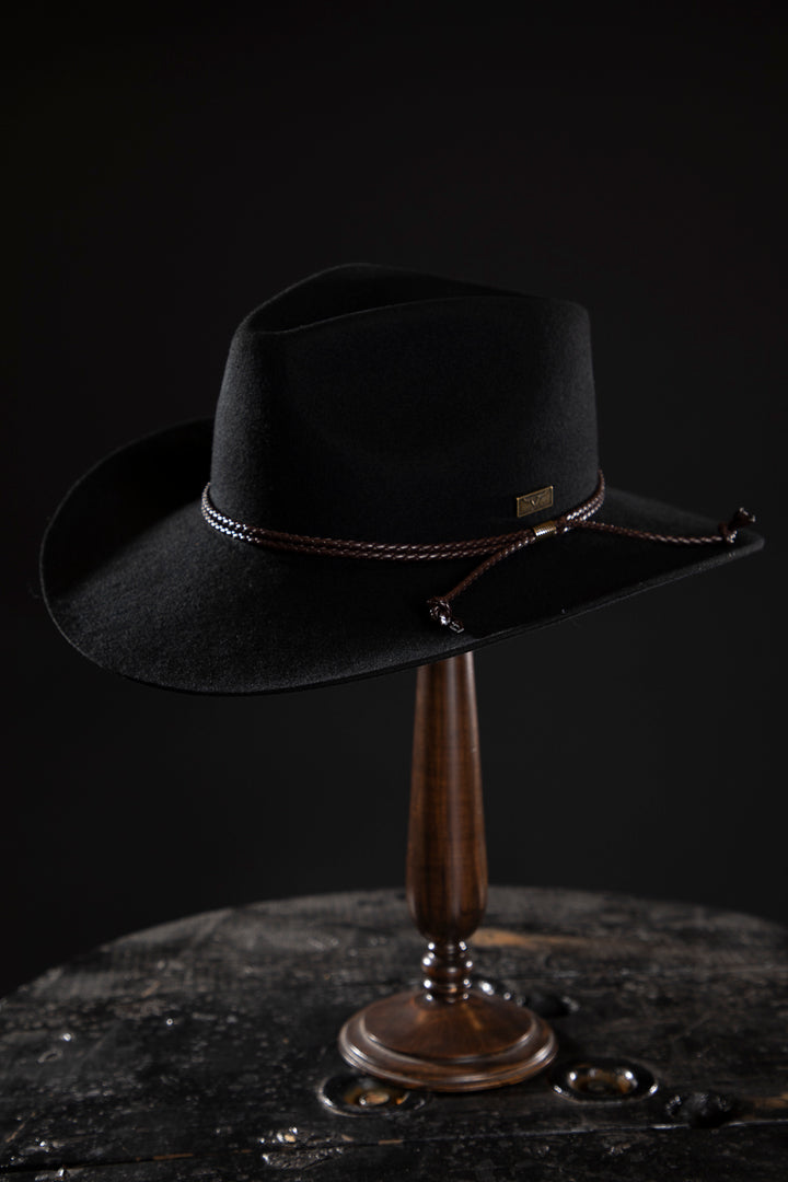 Flinders Rancher Outback Cowboy Hat - Deluxe, high quality hats for men and women. Our collection of hats including wool felt top hats, fedoras, bowlers, caps, fedoras, trilbys, cloches and more are a wonderful addition to a 1920s Gangster or Gatsby costume, or the perfect fashion accessory. Shop online, or visit our Mornington hat store to see all that we have to offer.