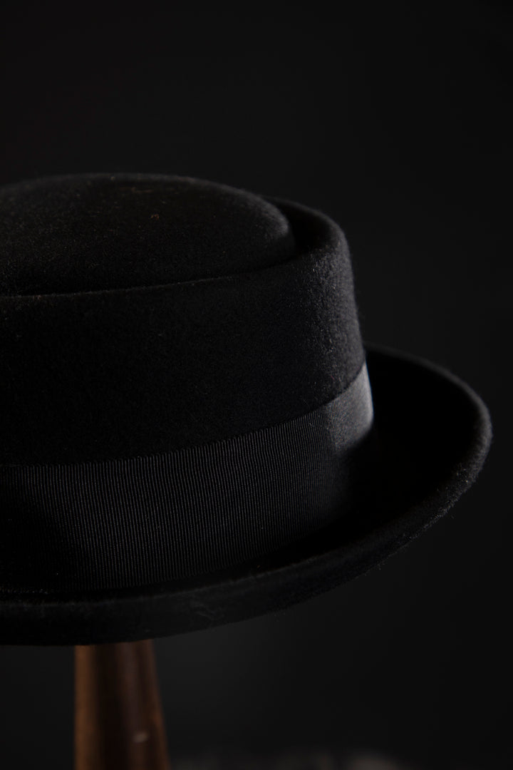 Wool Felt Pork Pie Hat - Deluxe, high-quality hats for men and women. Our collection of hats including wool felt top hats, fedoras, bowlers, caps, fedoras, trilbys, cloches and more are a wonderful addition to a 1920s Gangster or Gatsby costume, or the perfect fashion accessory. Shop online, or visit our Mornington hat store to see all that we have to offer.