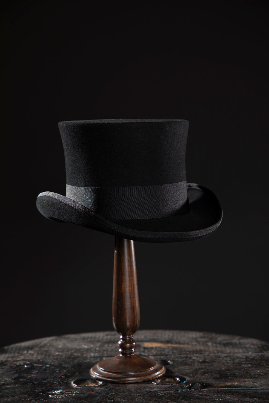 Wool Felt Top Hat - Deluxe, high quality hats for men and women. Our collection of hats including wool felt top hats, fedoras, bowlers, caps, fedoras, trilbys, cloches and more are a wonderful addition to a 1920s Gangster or Gatsby costume, or the perfect fashion accessory. Shop online, or visit our Mornington hat store to see all that we have to offer. 