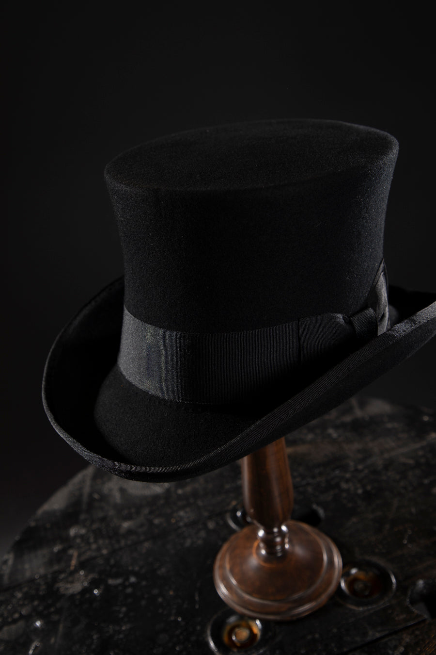 Wool Felt Top Hat - Deluxe, high quality hats for men and women. Our collection of hats including wool felt top hats, fedoras, bowlers, caps, fedoras, trilbys, cloches and more are a wonderful addition to a 1920s Gangster or Gatsby costume, or the perfect fashion accessory. Shop online, or visit our Mornington hat store to see all that we have to offer. 