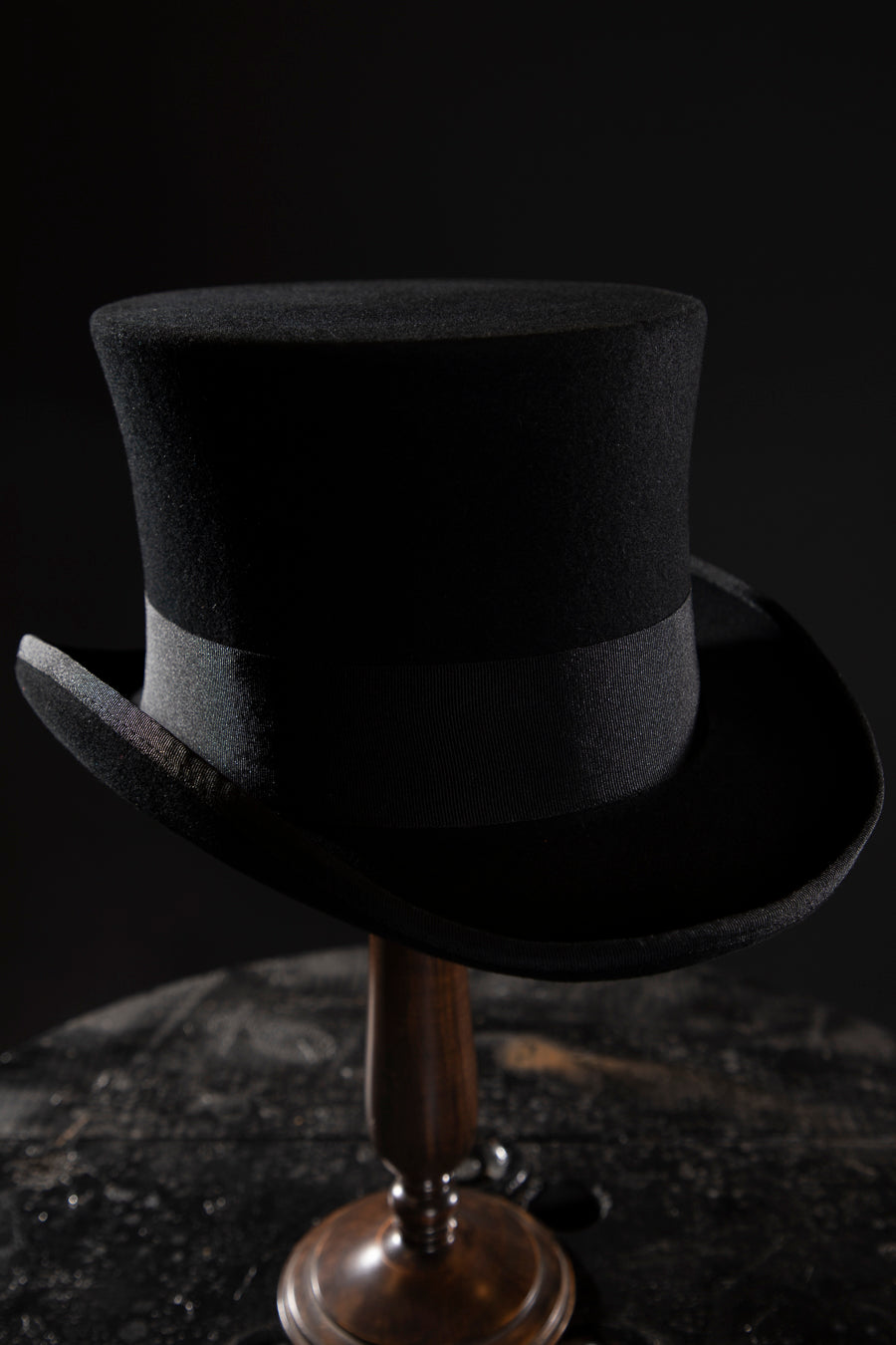 Wool Felt Top Hat - Deluxe, high quality hats for men and women. Our collection of hats including wool felt top hats, fedoras, bowlers, caps, fedoras, trilbys, cloches and more are a wonderful addition to a 1920s Gangster or Gatsby costume, or the perfect fashion accessory. Shop online, or visit our Mornington hat store to see all that we have to offer. 